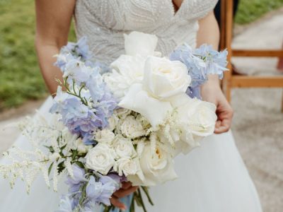 Bouquet de mariée roses anciennes, mariage élégant fleuriste Caen